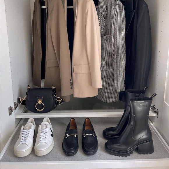 Meet your Posher, Monica - Picture 7 of 10